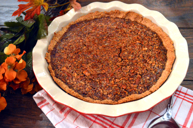 Paleo Apple Butter Pecan Pie | Plaid and Paleo
