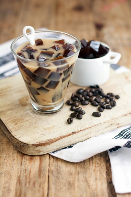 Coffee Jelly & Almond Milk Tea | Paleo Foodie Kitchen