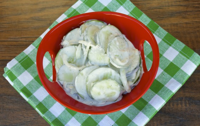 Creamy Cucumber Salad | Plaid and Paleo