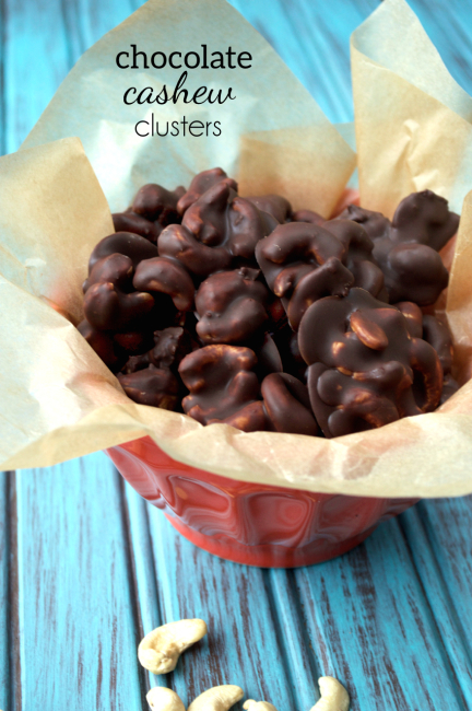 Chocolate Cashew Clusters | Plaid and Paleo